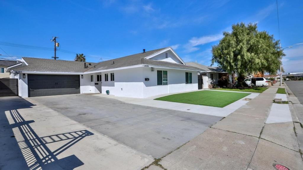 H&H Modern Lux 4Bd 1 King Suite 3 Queen Socal Disney Westminster Eksteriør billede